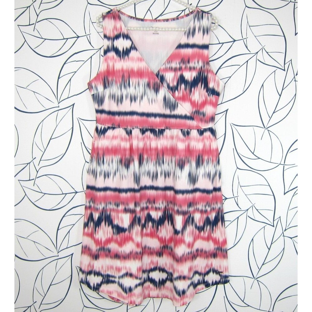 Eddie Bauer Travex V-Neck Wrap Front Dress Size L Pink & Blue Geometric Print